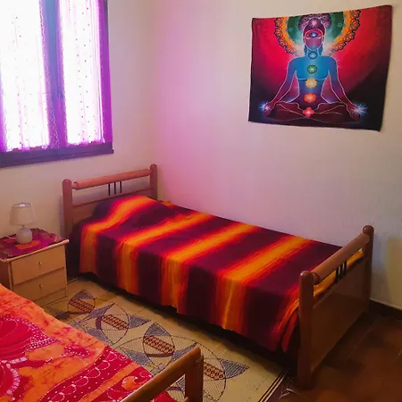 Homestay Dans Petit Havre De Paix Avec Piscine Chauffee Au Coeur Du Luberon *